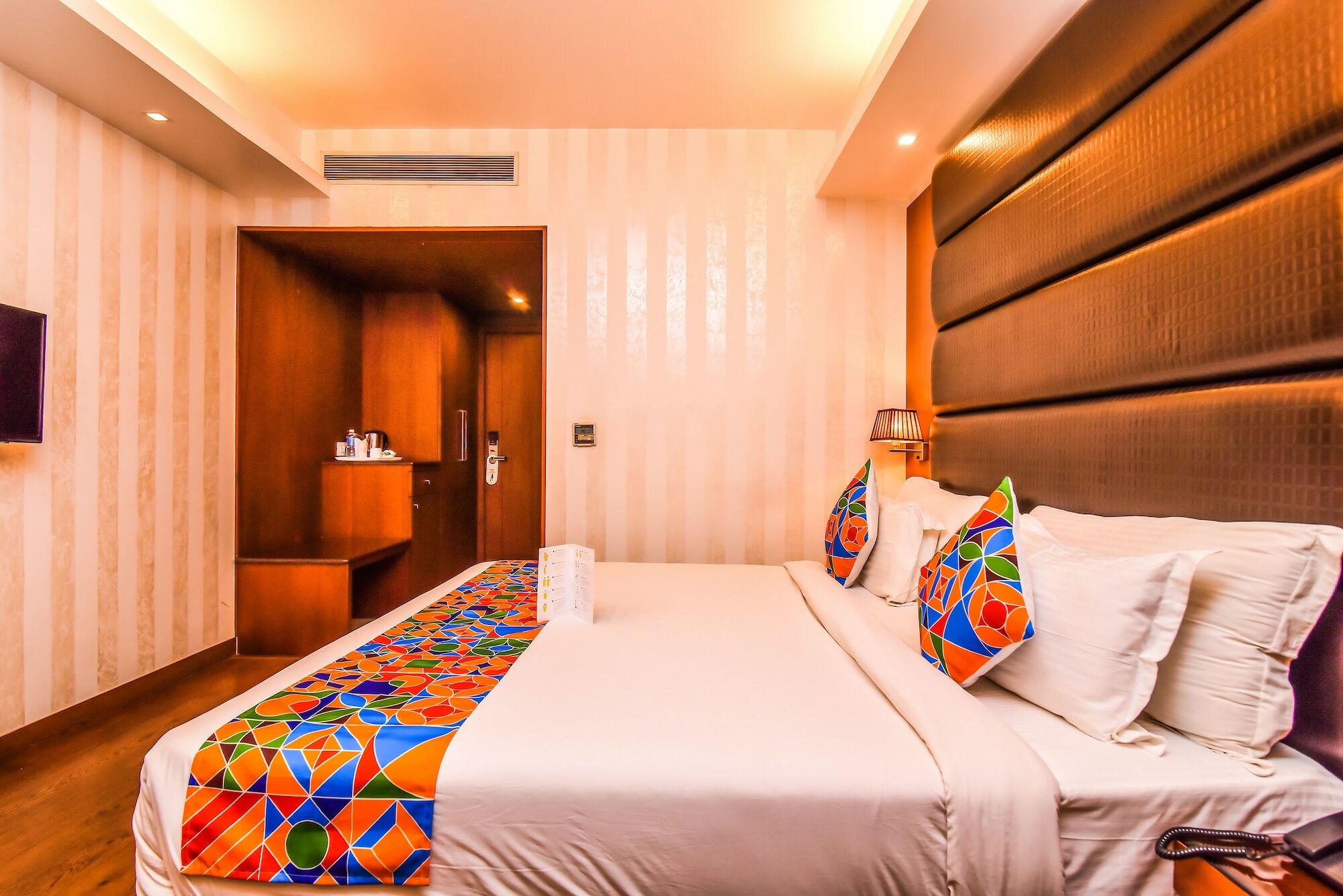 Fabhotel Prime The New Heaven New Delhi Exteriör bild